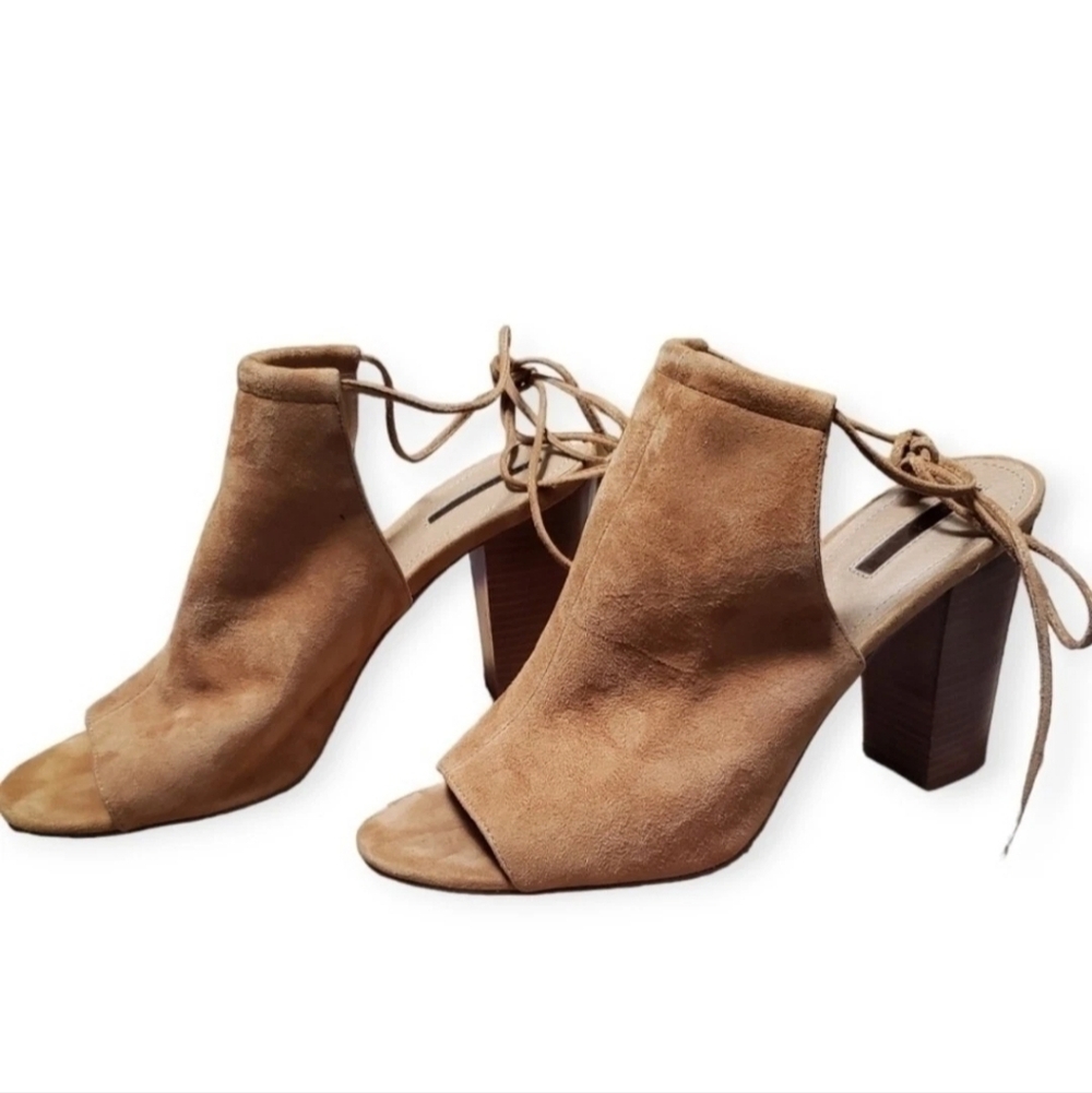 Tahari Womens Lace Up Strappy Pumps Heels Open Toe Suede Tan Size 10